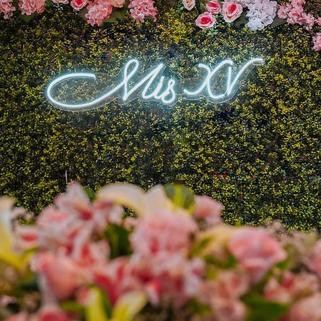 Hotel Colon Plaza Business Class 누에보 라레도 외부 사진