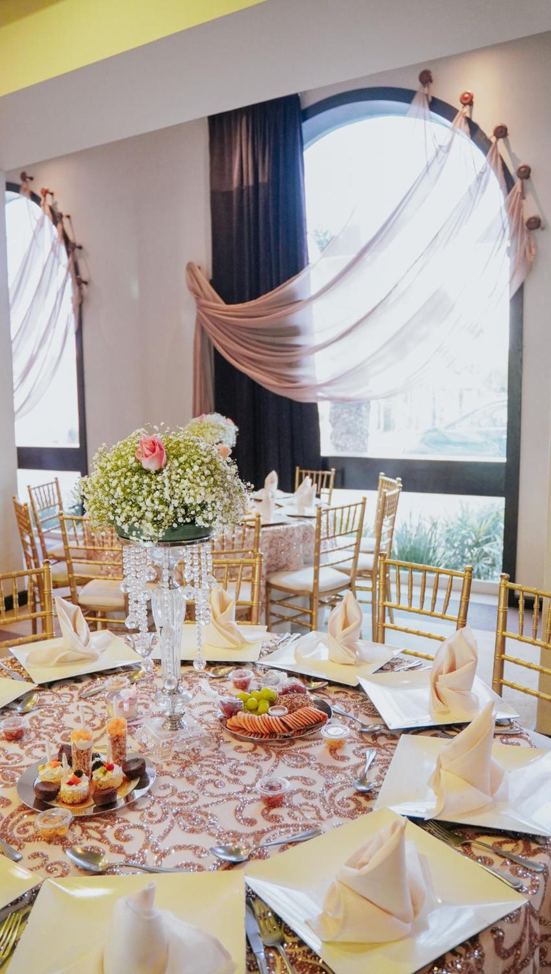 Hotel Colon Plaza Business Class 누에보 라레도 외부 사진