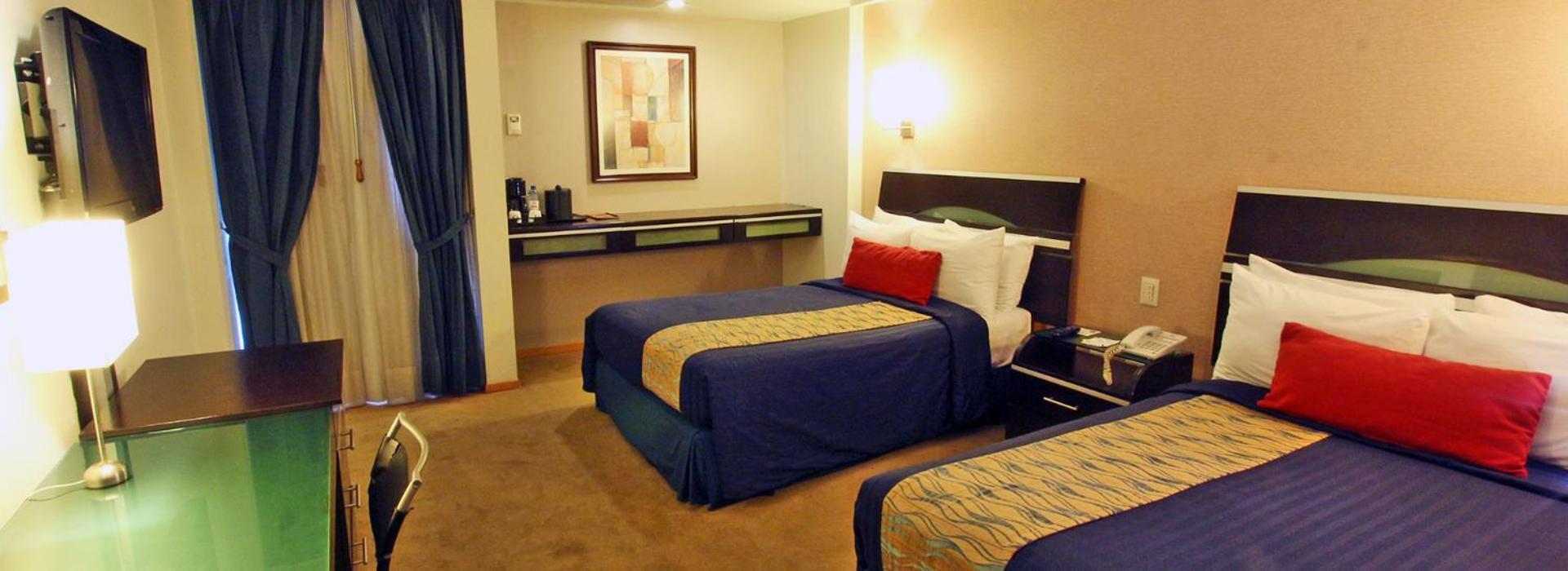 Hotel Colon Plaza Business Class 누에보 라레도 외부 사진