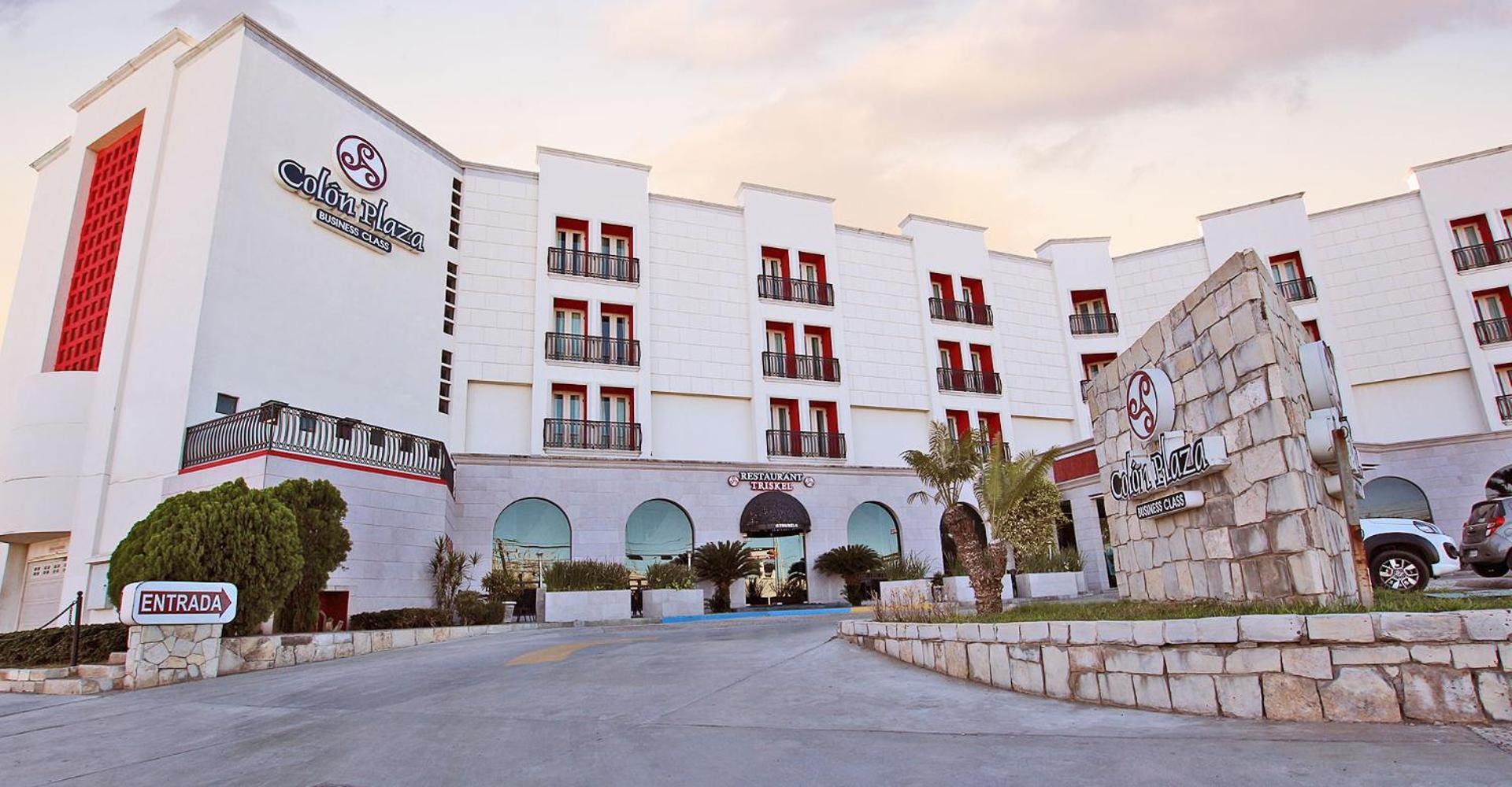 Hotel Colon Plaza Business Class 누에보 라레도 외부 사진